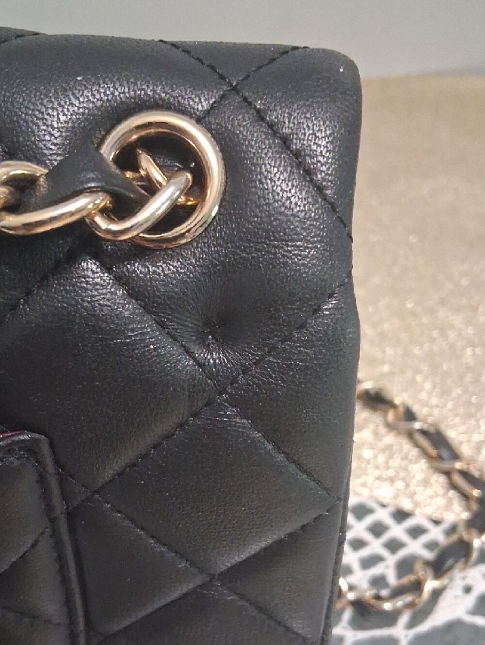 CHANEL MAXI CLASSIC FLAP - Picture 10 of 16